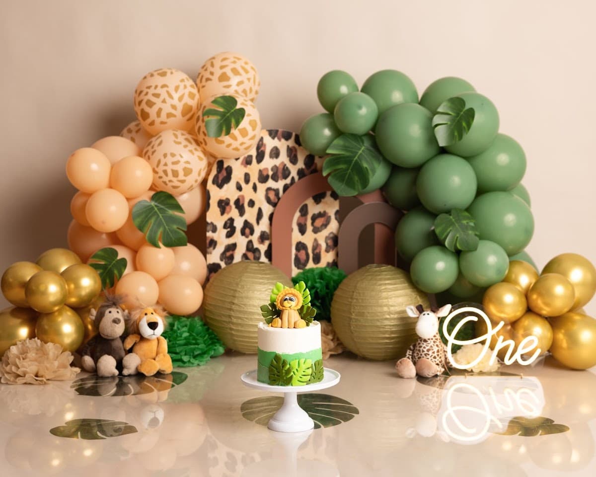 Wedding cake by Luxury Birthday & Wedding Cakes Algarve - Bakers and Brothers
