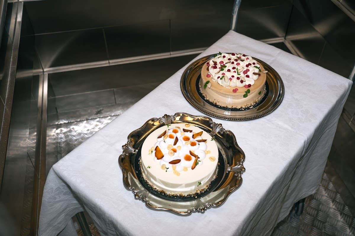 Wedding cake by Façon by Frida