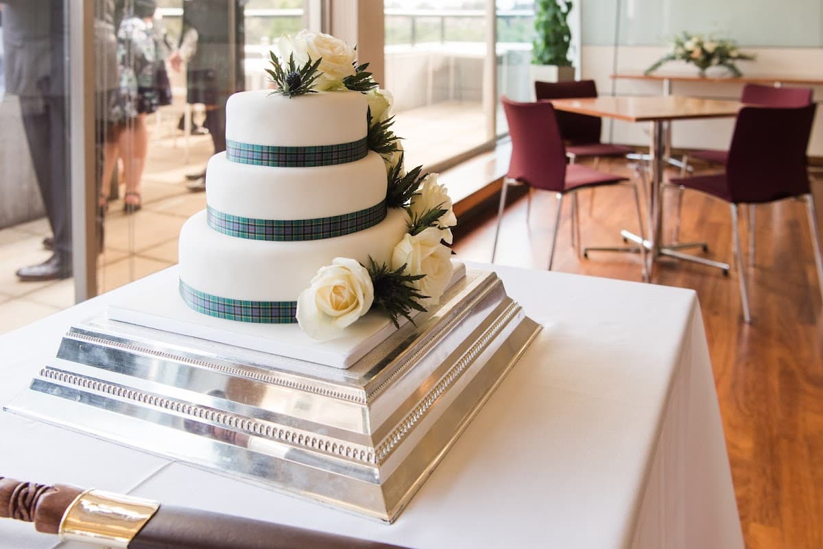 Wedding cake by Licks Cake Design