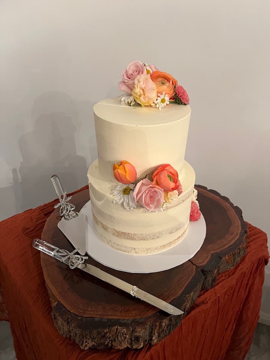 Wedding cake by Baker and the Beast