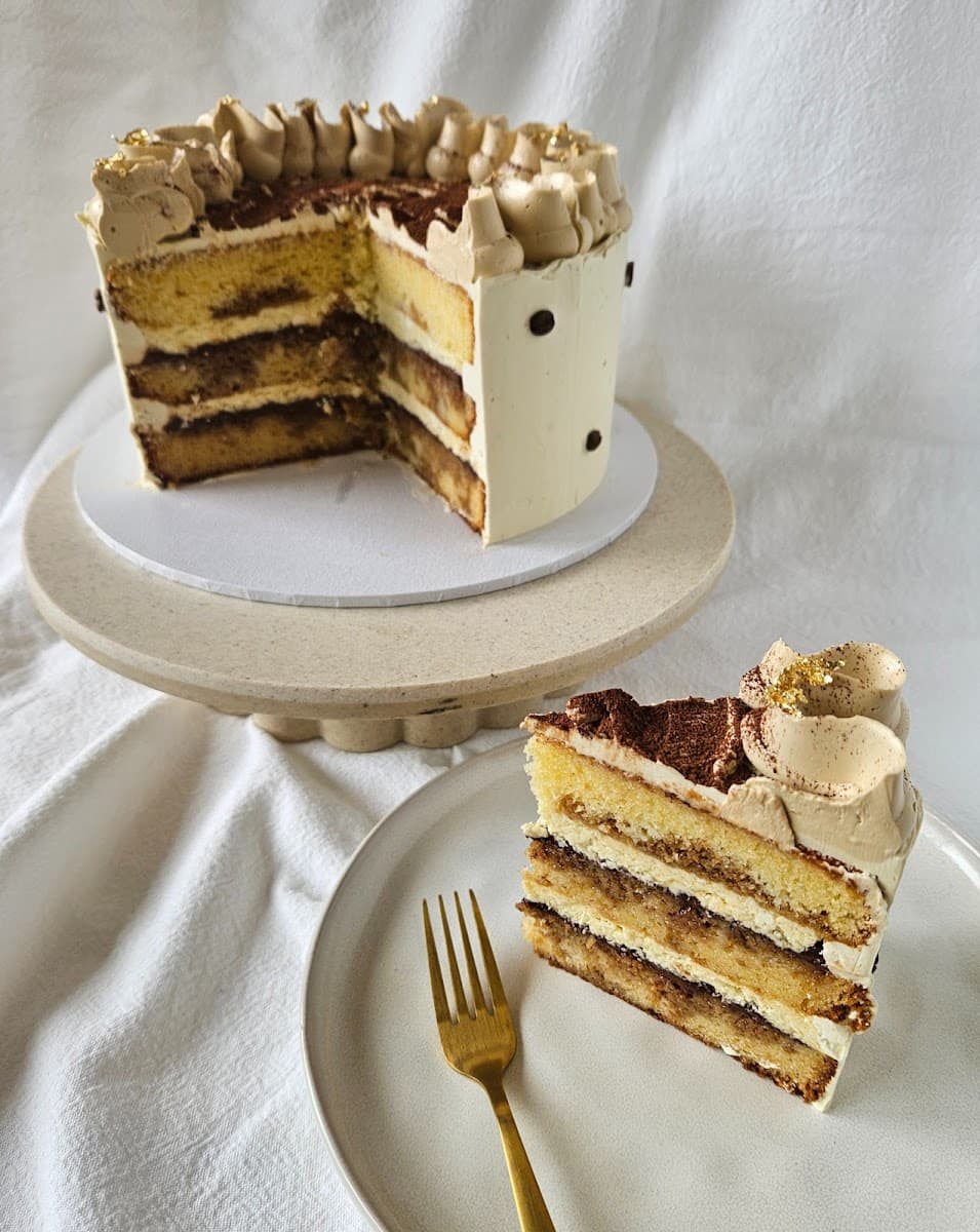 Wedding cake by Violet Cakes
