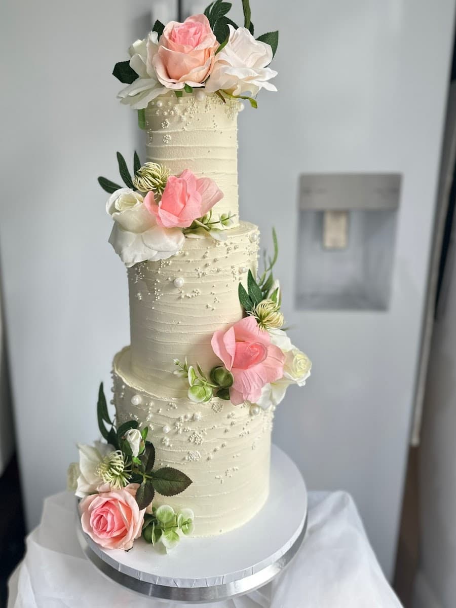 Wedding cake by Eckle’s The Cakehouse