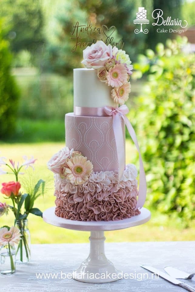 Wedding cake by Bellaria Cake Design