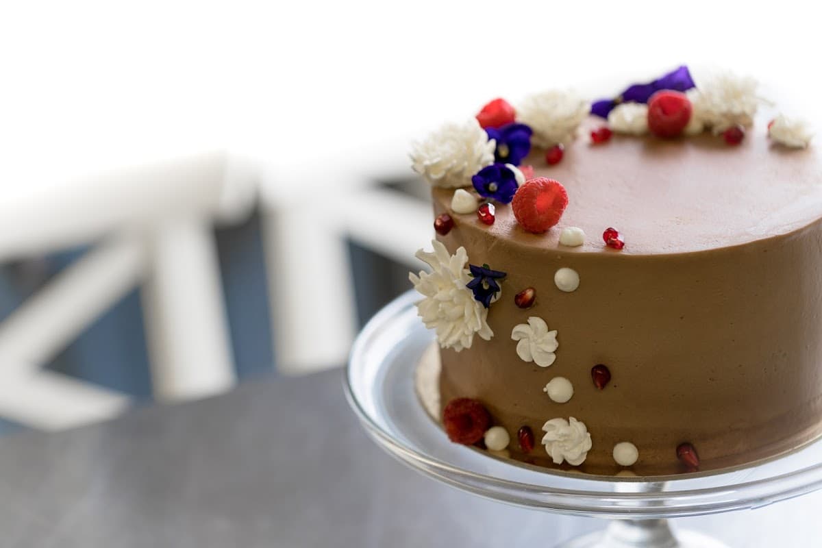 Wedding cake by Lemonberry Pastries