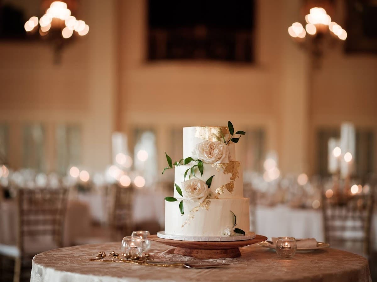 Wedding cake by Matilda bakehouse