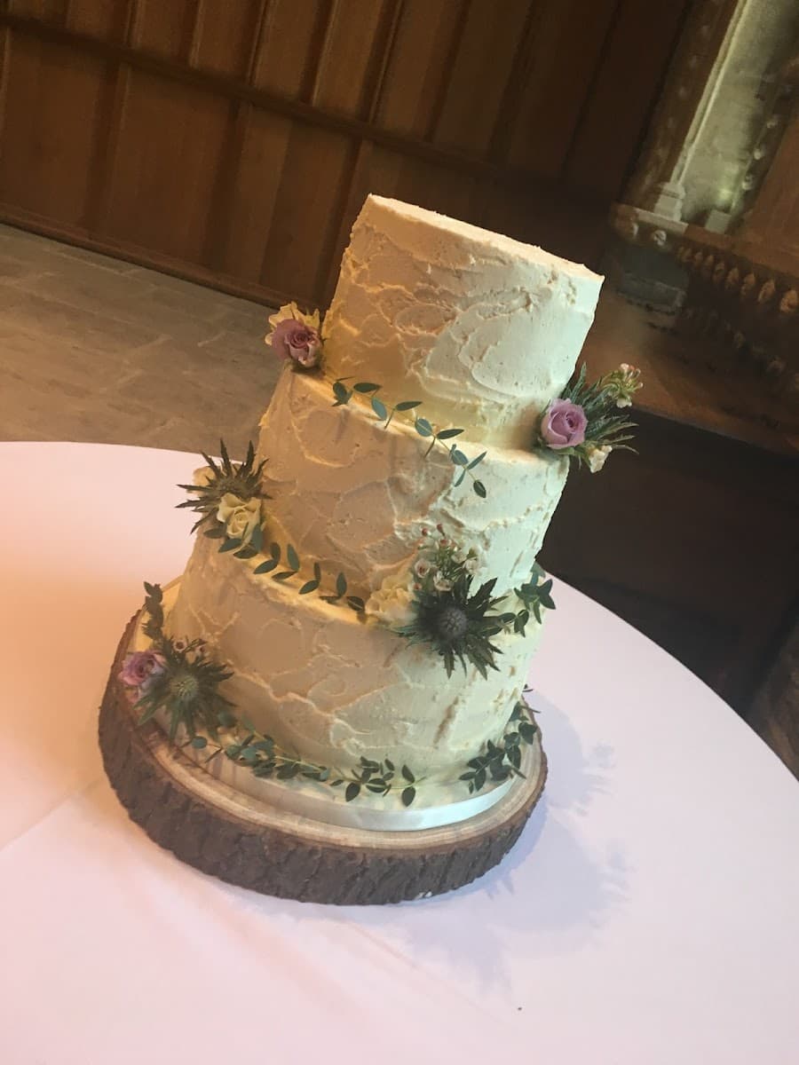 Wedding cake by Issy Boo Cakes