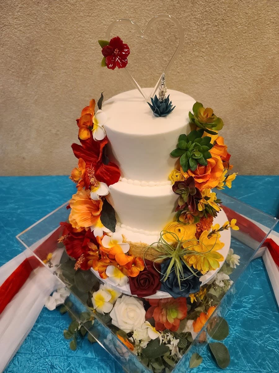 Wedding cake by Cake Designs in Las Vegas, NV