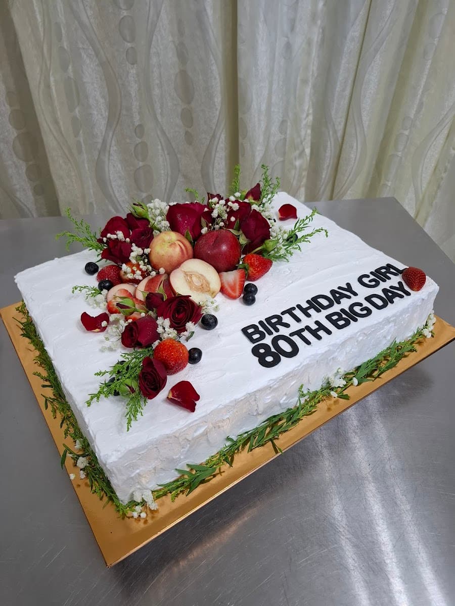 Wedding cake by Inspired Caketeer
