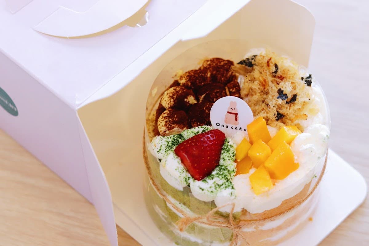 Wedding cake by One caKe